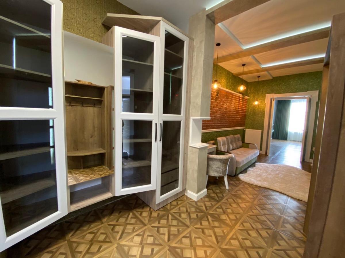 Apartment On Balabana Street Lviv Exterior foto