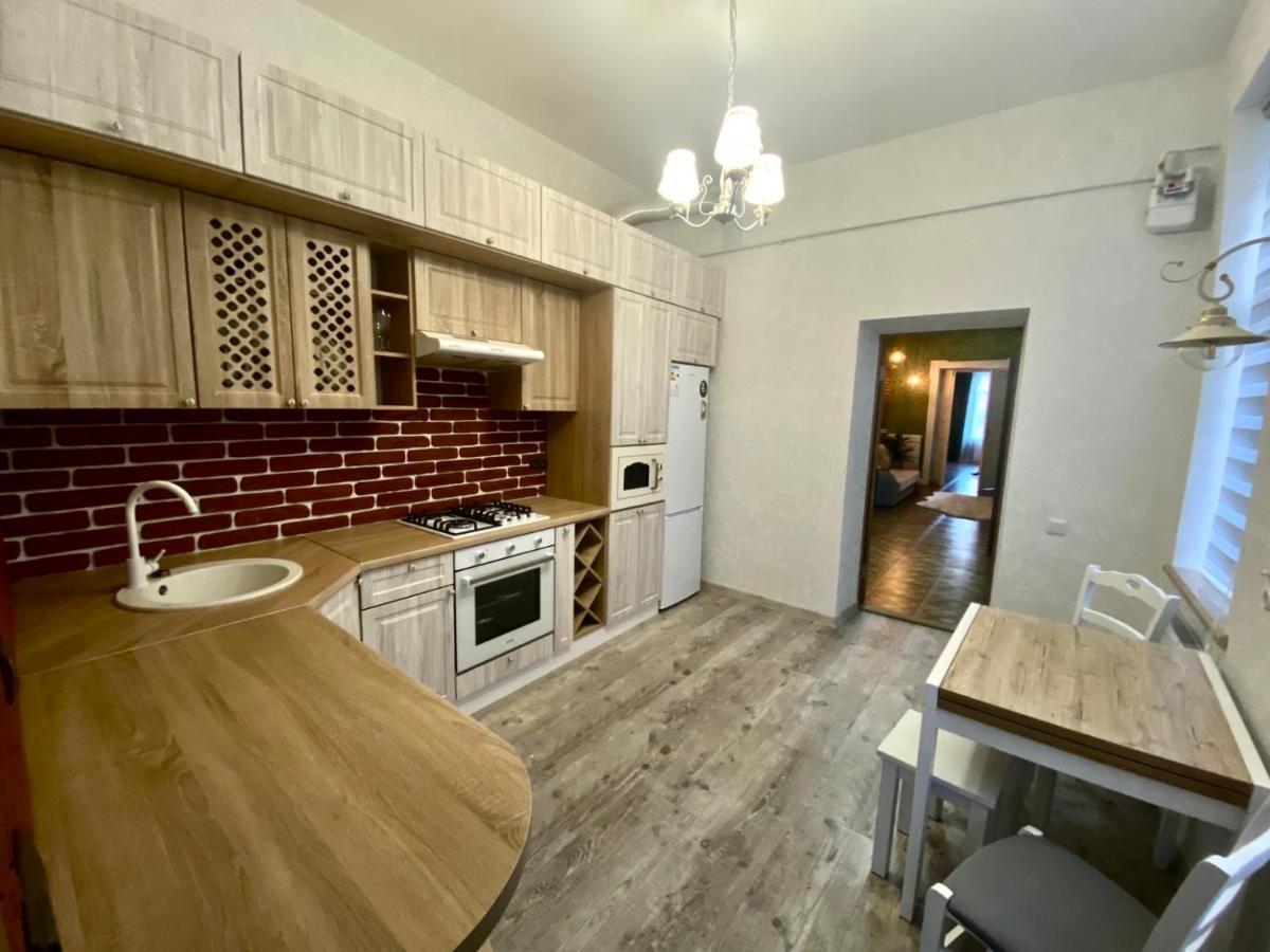Apartment On Balabana Street Lviv Exterior foto
